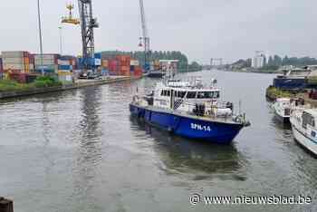 Brandweer en Vlaamse Waterweg uren in de weer met mazoutvervuiling op kanaal