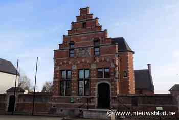 Gemeente zoekt erfpachters voor oud gemeentehuis