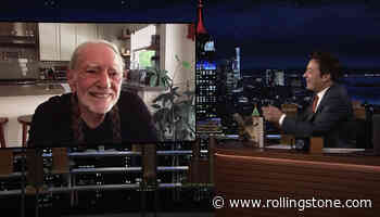 Willie Nelson Talks Barbra Streisand Duet, New Book on ‘Fallon’