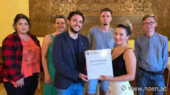 Neunkirchen - Elvira Junuzi als JVP-Obfrau bestätigt - NÖN.at