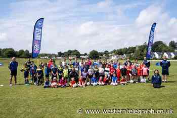 Former Wales footballer hosts coaching masterclass in Kilgetty - Western Telegraph