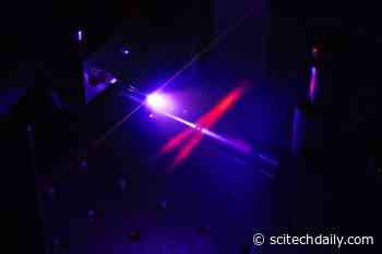 Physicists Use Ultrashort Laser Pulses to Probe the Dynamics of Photoemission