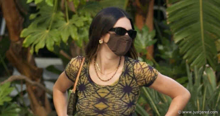 Kendall Jenner Steps Out to Support Boyfriend Devin Booker at His Basketball Game