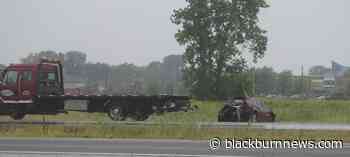 Crash closes westbound lanes of Hwy. 402 in Sarnia - BlackburnNews.com