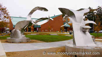 Free Arts & Music Concert Series Features SMSO Musicians at the Krasl Art Center - Moody on the Market