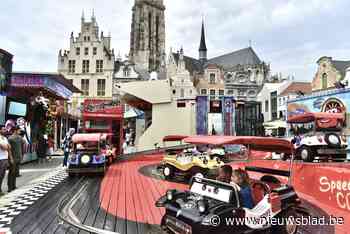 Start van ingekorte zomerkermis lokt meteen veel volk naar Mechelse binnenstad