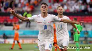 Netherlands vs. Czech Republic score: Dutch crash out of Euro 2020 as Matthijs De Light sees red