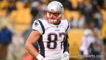Patriots briefly re-issued Rob Gronkowski's former number to a wide receiver