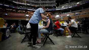 Toronto sets North American record for most COVID-19 vaccine doses administered in a day at clinic