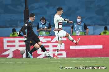 🎥 Het begon weer allemaal bij Courtois, die Ronaldo met geweldige dribbel het bos instuurde