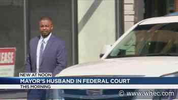 Husband of Rochester mayor appears in federal court