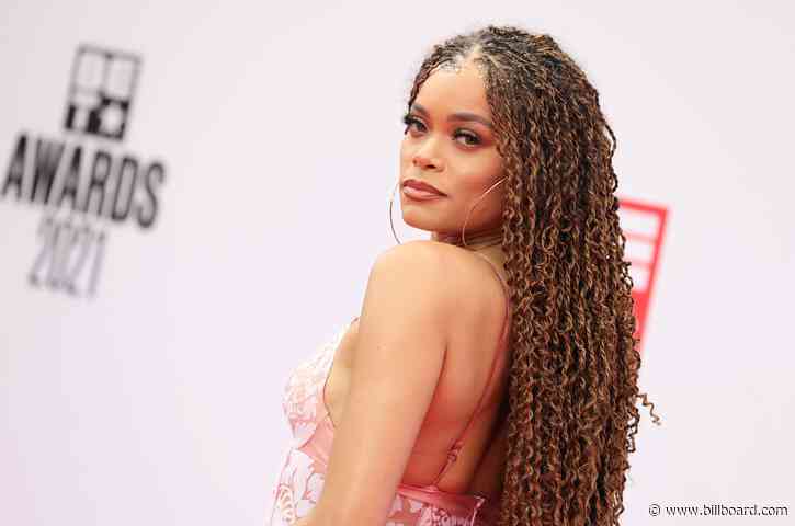 Andra Day Is Addressing Those Brad Pitt Dating Rumors