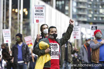 Teamsters vote to create dedicated Amazon division to unionize workers