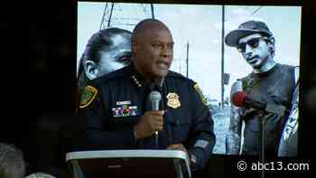 Houston police chief Troy Finner formally apologizes to family of Joe Campos Torres over 1977 death - KTRK-TV