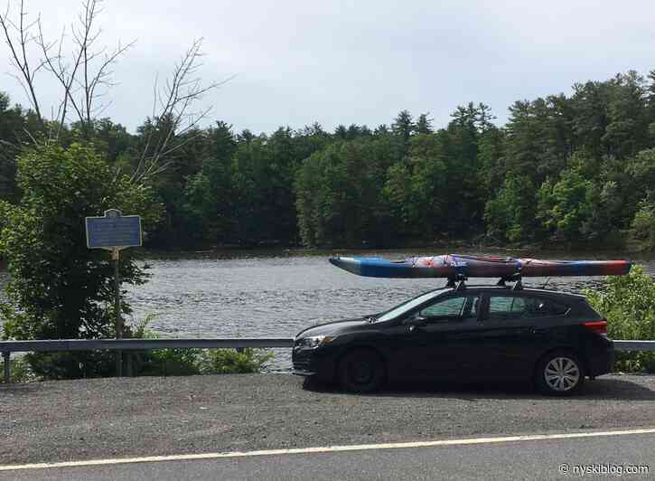 Kayaking Sturgeon Pool