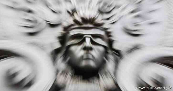 Nach Drohschreiben und Brandbombe: Paar muss in Haft