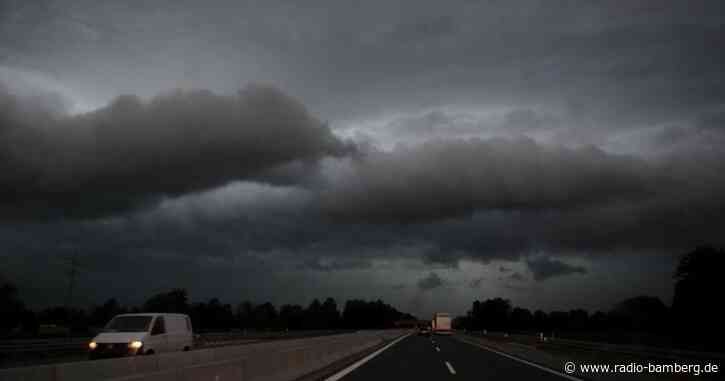 Vollgelaufene Keller bei Unwetter in Südbayern