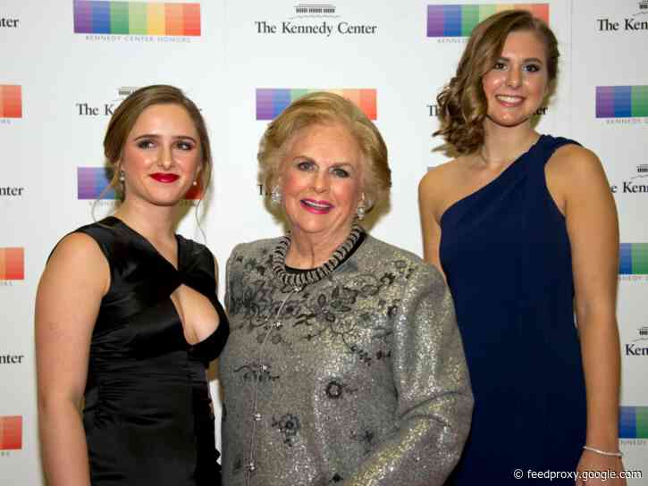 Meet the Mars family, heirs to the Snickers and M&M's candy empire, who spent years avoiding the limelight and are America’s third-wealthiest family 'dynasty'