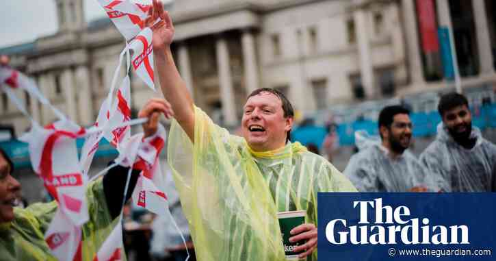 ‘This is a new England’: rain fails to dampen optimism of fans in London