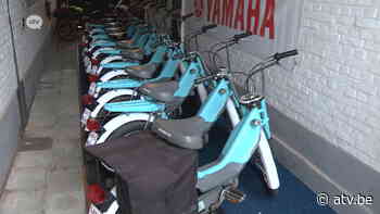 Limburger organiseert rondritjes in Antwerpen op Camino-bromfietsen - ATV