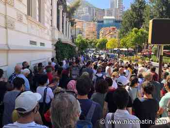 Manifestations contre l'aménagement du temps de travail: 200 manifestants bloqués au pied du Rocher