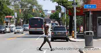 Lyell Avenue, a very 'Little Italy,' and a neighborhood at a crossroads
