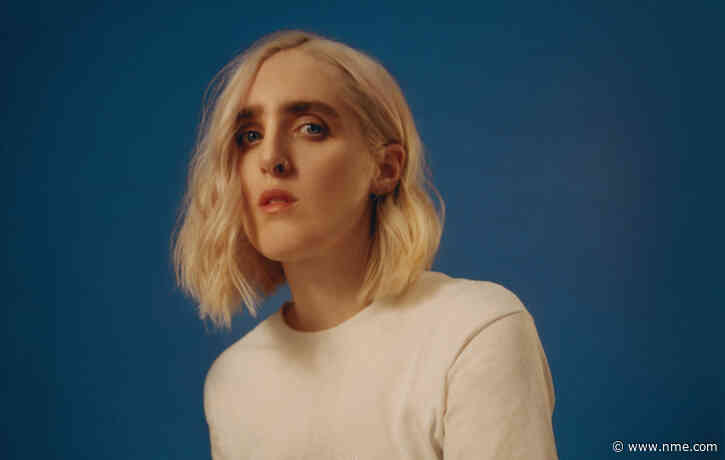 Shura on RAYE’s label drama: “Indie labels are just as capable of sucking big time”