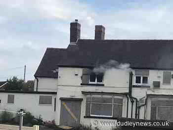 WATCH: Derelict Lower Gornal pub set alight again by arsonists - Dudley News