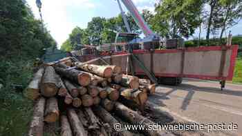 Unfall mit Langholzlaster auf der B29 bei Westhausen - Straße wieder frei - Schwäbische Post