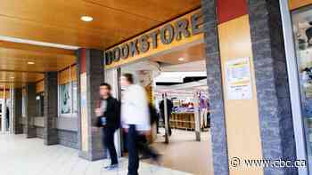 U of C pauses privatization of campus bookstore management