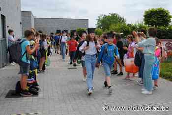 Erehaag wuift zesdejaars uit (Geetbets) - Het Nieuwsblad