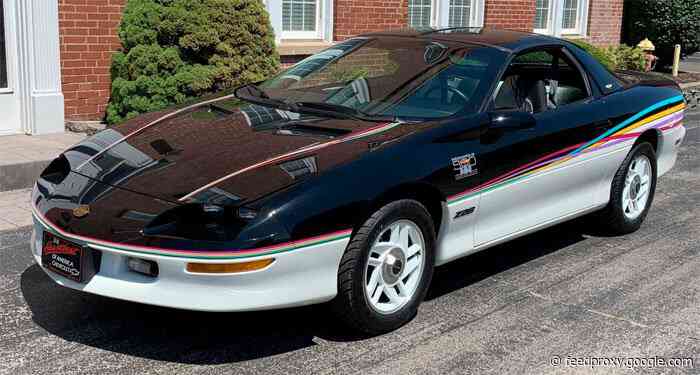 1993 Chevrolet Camaro Pace Car Edition rolls into the Mecum Orlando Auction