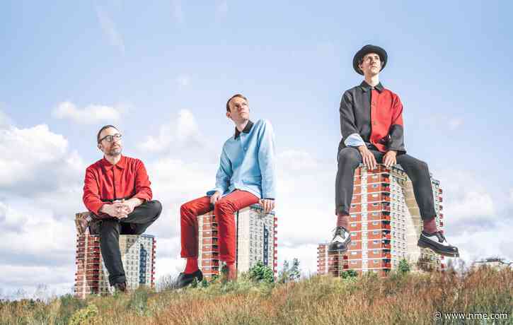 Listen to Maxïmo Park’s new live EP ‘By The Riverside’