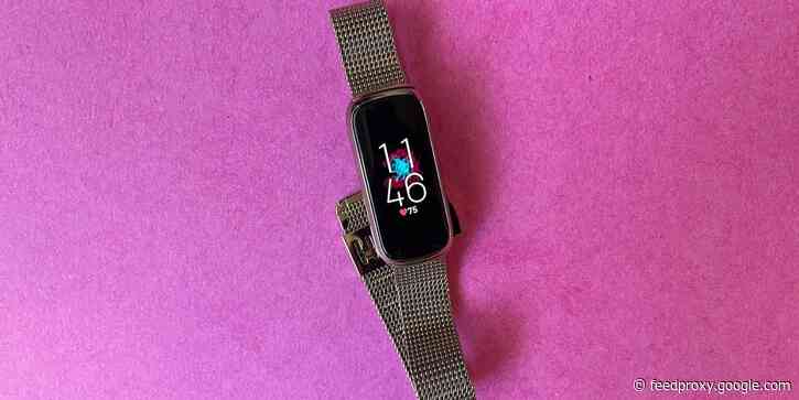 The Fitbit Luxe is the most stylish fitness tracker I've ever worn, but it's missing features that could have made it truly excellent