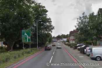 Man hospitalised after crash near Croydon Flyover