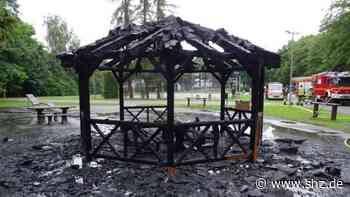 Feuerwehreinsatz: Pavillon an der Halfpipe in Schenefeld abgebrannt | shz.de - shz.de