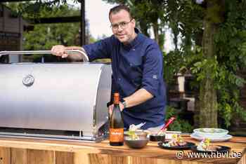 Recept: chef Jan Mangelschots (Cocotte) bakt gelakte eend op BBQ voor Mario Goossens - Het Belang van Limburg