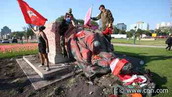 Statues of Queen Victoria, Queen Elizabeth toppled in Canada