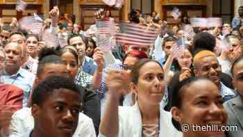 Biden unveils push to encourage US citizenship