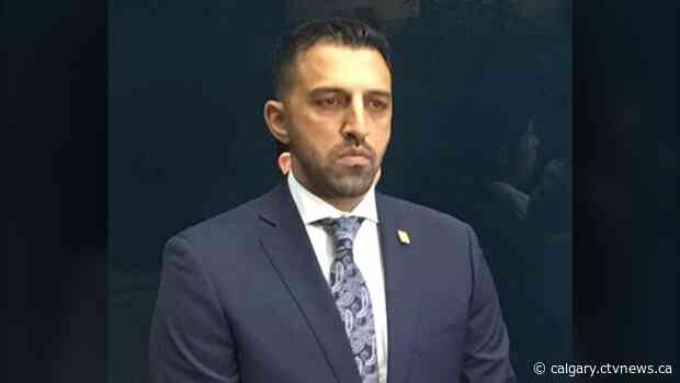 Calgary councillor supports extending face mask bylaw due to Delta variant uncertainty