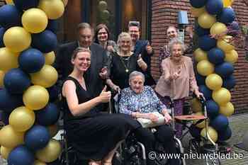 Bewoners vieren kwart eeuw