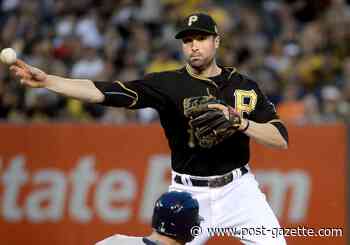 Pirates to honor Neil Walker with pregame ceremony on Saturday
