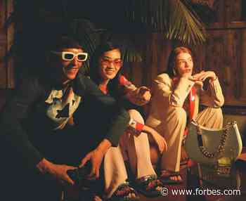 Bruno Sialelli’s Spring 2022 Lanvin Collection Is All About Travel And The 1990s - Forbes