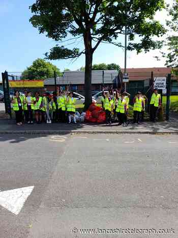 Blackburn pupils brighten up their area with huge litter pick