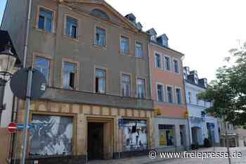 Ärger über Schandfleck am Markt - Freie Presse