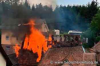 In Lahr-Reichenbach brennt eine Scheune komplett ab - Lahr - Badische Zeitung