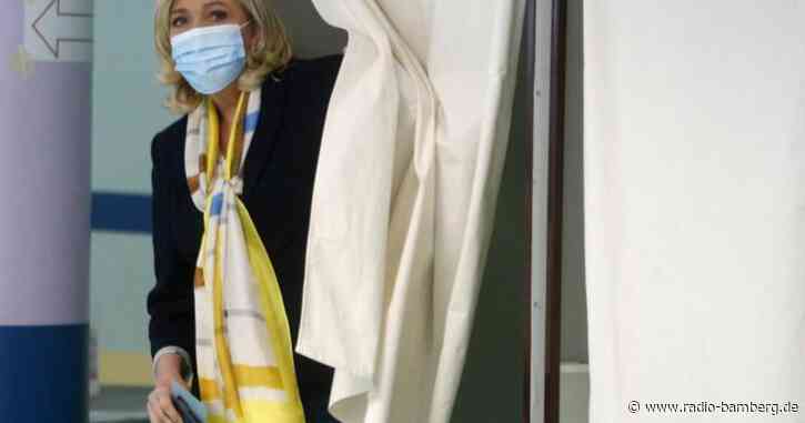 Le Pen nimmt nach Wahlschlappe Kurs auf den Élyséepalast