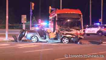 Man dies after Scarborough collision involving car and TTC bus