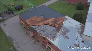 High winds tear off roof of Florenceville-Bristol school like 'a can of sardines' - CBC.ca