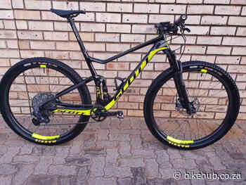 Scott Spark RC900 World cup - BikeHub